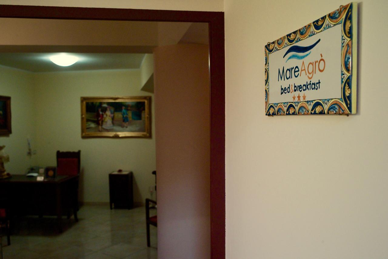 B&B Mareagro ซานตาเทเรซา ดี รีวา ภายนอก รูปภาพ